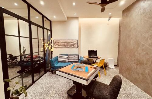 Hengchun Old Town Villa | Discover 日光島嶼包棟民宿 with Pool & Breakfast Included