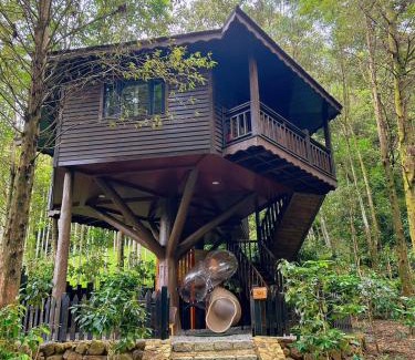 Yuchi Bed & Breakfast | Explore 日月潭森堡萊夫莊園: Family-Friendly Retreat