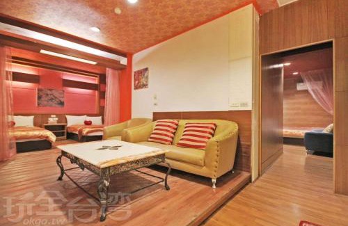 Yuchi Hotel | Experience Lake Sun Moon: Family-Friendly Hotel Near Pier