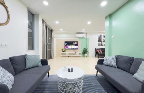 Sukhumvit Villa | 日韩旅游区市中心5房别墅民宿