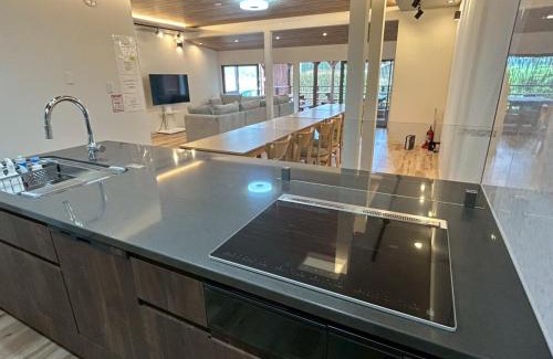 Hatsukaichi House | 時間を忘れる貸別荘レッドライン
