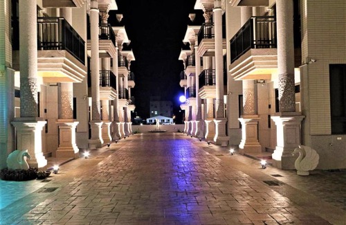 Magong House | Oceanfront Retreat at Clear Sky Laurel Hotel – 9/10 Rated!