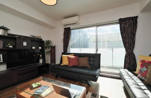 Marunouchi Apartment | Relax in Our Cozy Suite with Wheelchair Access & Child Care