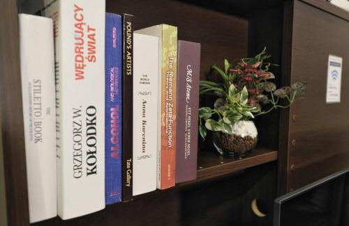 Marunouchi Apartment | Relax in Our Cozy Suite with Wheelchair Access & Child Care