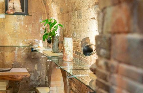 Koka Apartment | Explore the Scenic Shigaraki Pottery Stay with Free Parking