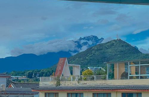 Dayan Old Town House | Discover Unique Homestays in China with Family-Friendly Amenities