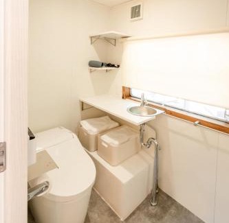 Motosu House | Exclusive Vintage Trailer Retreat with Barrel Sauna Experience