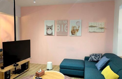 Sanzhi House | Family-Friendly Stay at 李家出走民宿 with Pet Amenities