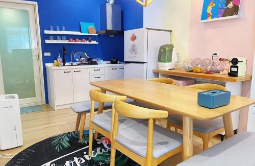 Sanzhi House | Family-Friendly Stay at 李家出走民宿 with Pet Amenities