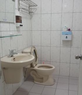 Fangliao House | Family-Friendly Stay at 枋寮小象民宿 with Great Reviews