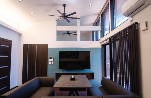 Kita Ward Villa | 桃雉庵別館: Family-Friendly Retreat with Hot Tub Haven