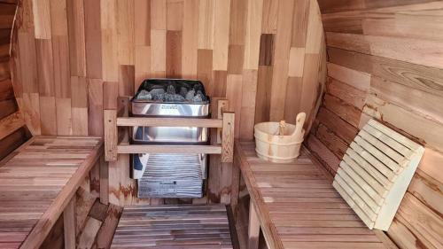 Higashiizu House | Relax at 森の風: Pool, Spa & Family-Friendly Retreat