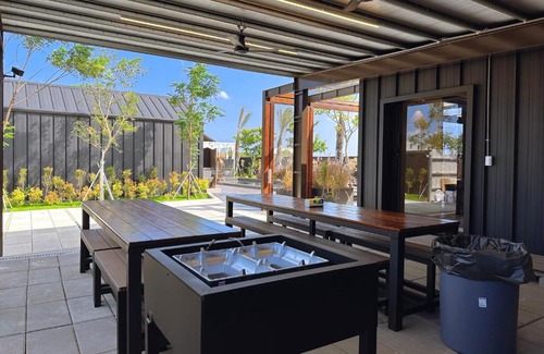 Shanjiao House | Discover 椛嶼別院: Family-Friendly Retreat with Pool Access