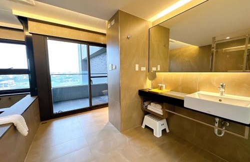 Toucheng Apartment | Relax at 楓葉閣溫泉會館: Guest Rated 9.2/10