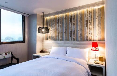 Luodong Hotel | Family-Friendly Stay at Artch Inn - Rated 8/10 by Guests
