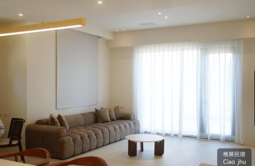 Yuanshan House | Explore 樵築: Family-Friendly 3 or 4-Bedroom Retreat