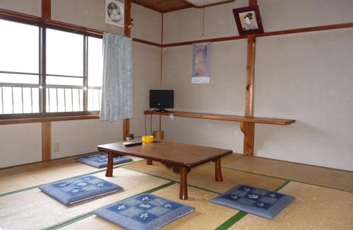 Nantan Hotel | Cozy Stay at 民宿みやま - Perfect for Families!