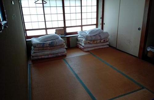 Arita House | Budget-Friendly Arita Guesthouse: Your Cozy Retreat