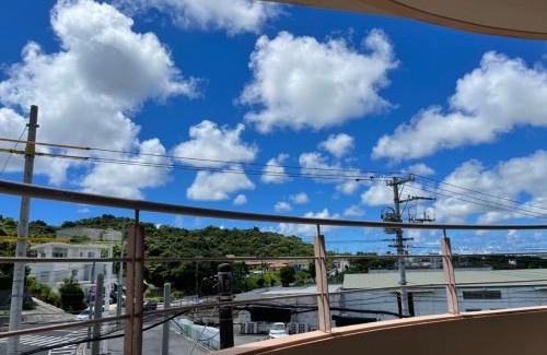 Haebaru Apartment | Exceptional 民泊ありんくりん with Child-Friendly Amenities