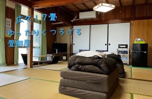 Kumejima House | Unforgettable Stays at 民泊まったりん人 - Top-Rated Getaway