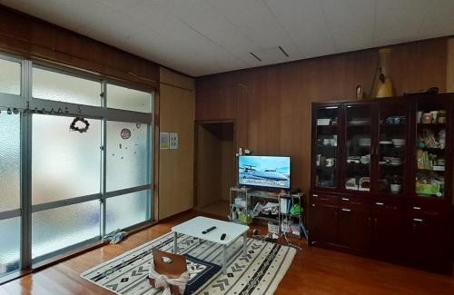 Kumejima House | Unforgettable Stays at 民泊まったりん人 - Top-Rated Getaway