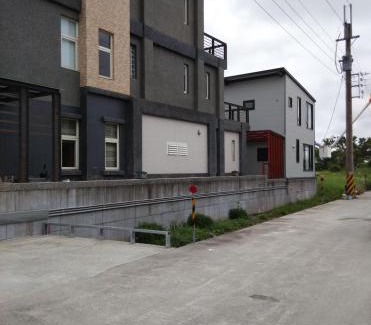 Dongshan House | Experience Tranquility at 水和風民宿 - Rated 9.6/10!