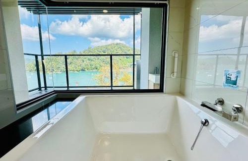 Yuchi Hotel | Relaxing Getaway at Sun Moon Lakeside Boutique Hotel