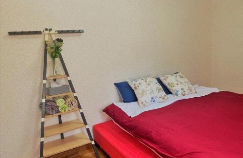 Fujisawa Apartment | Delightful湘南の丘のヴィラーSweet Room – Guest Rated 4.8!