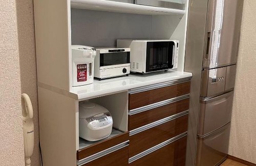 Fujisawa Apartment | Discover Child-Friendly Comfort at 江ノ島HOME