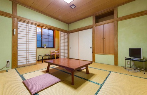 Myoko Cabin | Relax at 池の平温泉 ロッジ コクハ – Family & Pet Friendly