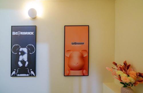 Wujie House | Relaxing Stay at 沈居民宿: Perfect for Families or Groups