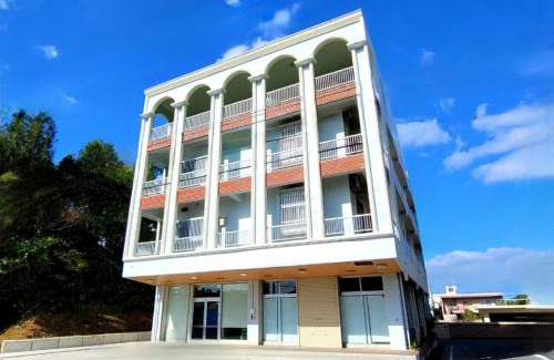 Kadena-cho Apartment | Family-Friendly Villa Blu Okinawa Chatan Near Arena