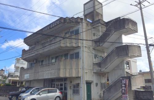 Yamachi Apartment | Family-Friendly Stay at Okinawa Totoro House