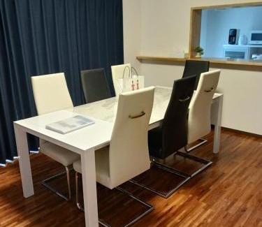 Yabu Apartment | Steps from the Beach: KAHOO Space with Free Parking