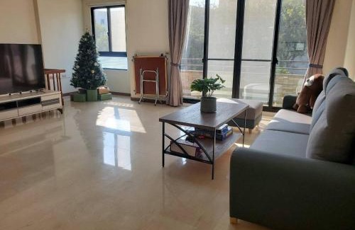 Anping Apartment | Riverfront Retreat - Family-Friendly Villa in Tainan