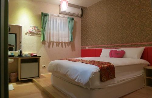 Yuchi House | Family-Friendly Retreat at 泉福潭暉民宿 - Book Your Stay Today!