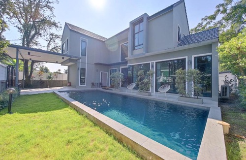 Chiang Mai Villa | Private Pool Villa for Memorable Gatherings