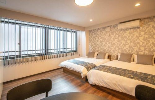 Asakusa Apartment | Zen Retreat in Asakusa: 9.8 Rated Family-Friendly Stay