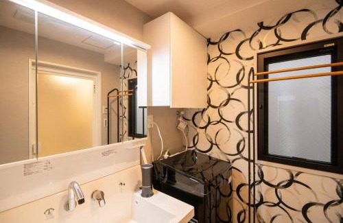 Asakusa Apartment | Experience Modern Comfort at 浅草禅心居301室 - New Open!