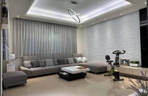 Magong House | Seaside Homestay: Family-Friendly Retreat with Top Reviews