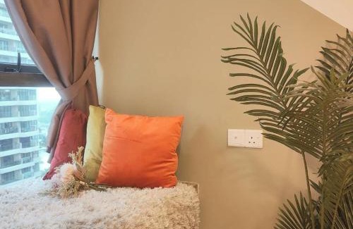 Central District Apartment | Oceanfront Retreat: Family-Friendly Suite at Danga Bay
