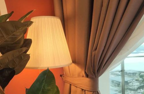 Central District Apartment | Oceanfront Retreat: Family-Friendly Suite at Danga Bay