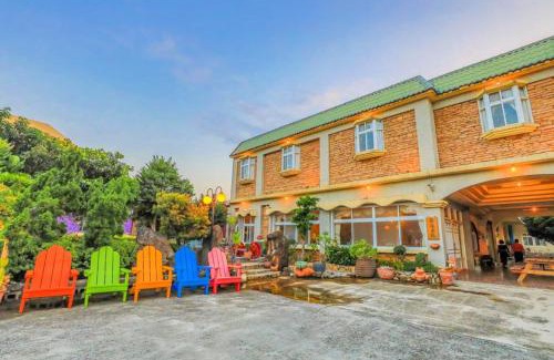 Checheng House | 海比尼斯: Pet-Friendly Stay with Pool and Breakfast