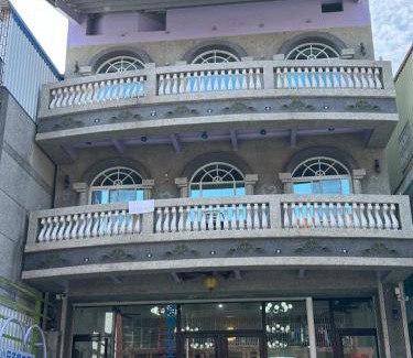 Xiaoliuqiu House | Pet-Friendly Getaway at 海琉民宿 - Family and Furry Fun!