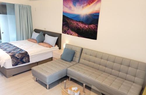 Toucheng Apartment | Relax at 海連天湯泉: Oceanfront Spa with Top Amenities