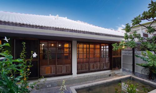 Okinawa House | Relax in a Unique Okinawa House with Loft - Guest Rated 9.8