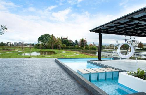Yuanshan Apartment | Relaxing Retreat at 淞湘卉館 Villa with Pool & Breakfast