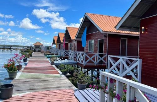 Semporna Ski Chalet | 淡比淡比小木屋