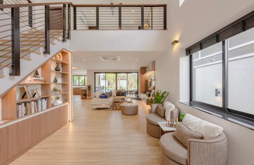 Wat Ket Villa | Elegant Pool Villa in Central Chiang Mai Near Long Kang Road