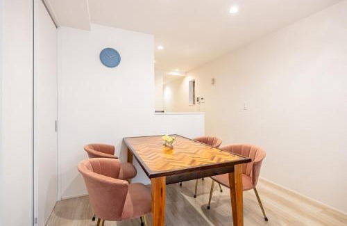 Tomigaya Apartment | Family-Friendly Retreat Near Yoyogi Park with Great Reviews